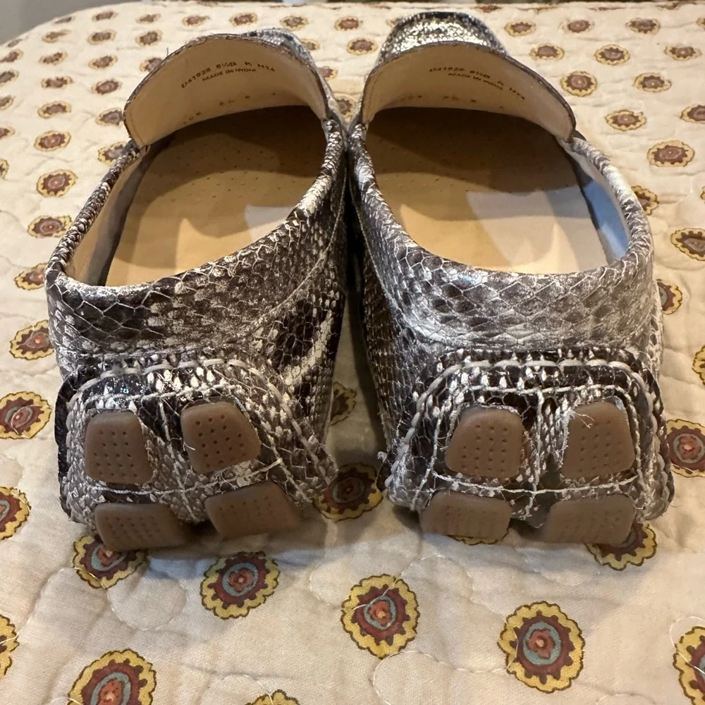 Cole Haan Shelby Bit Logo Snake Print Leather Driving Loafer Moccasins Size 8.5 - Picture 6 of 8